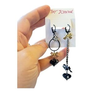 Betsey Johnson Black and Gold Heart Drop Earrings